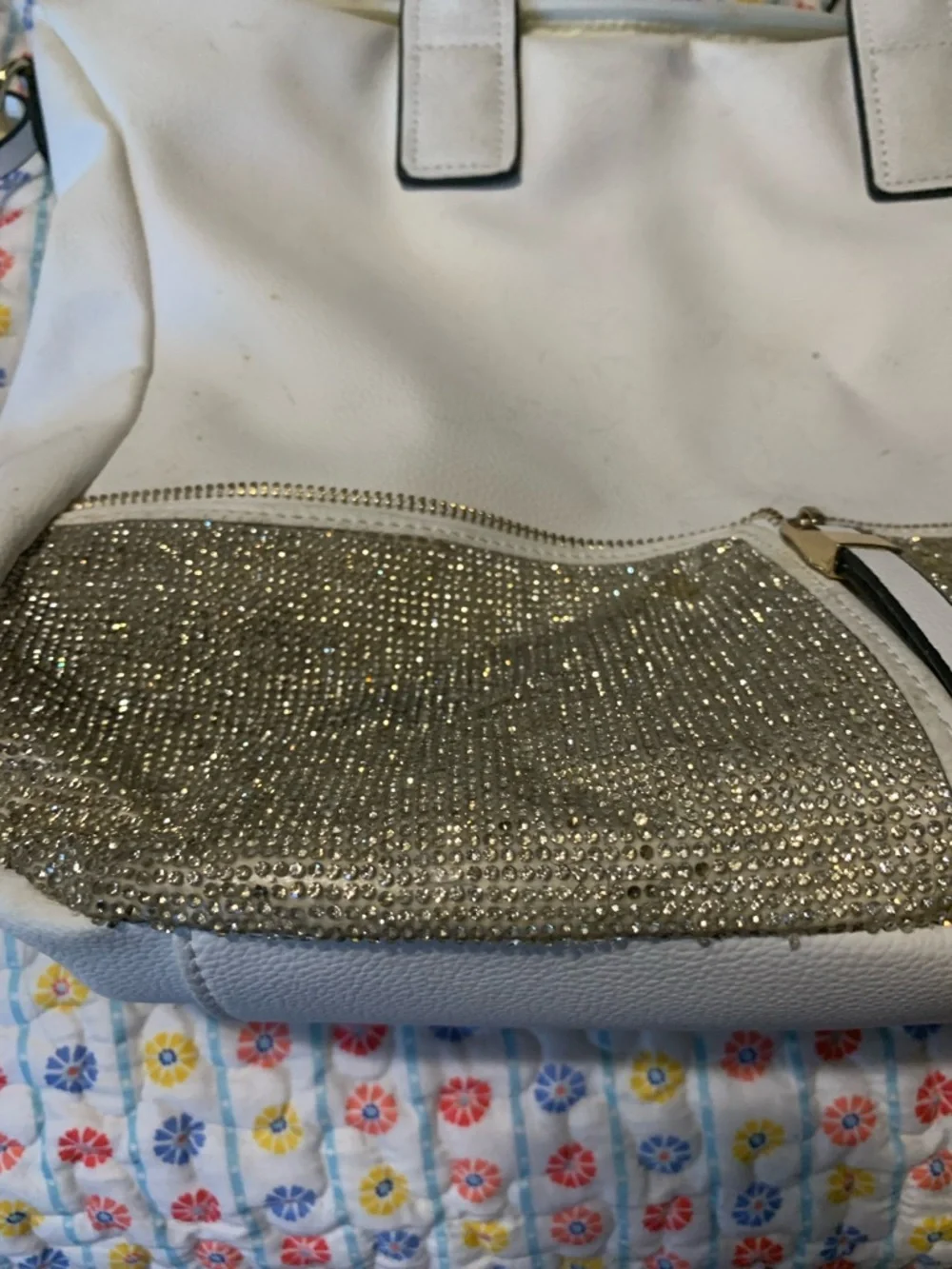 N/A chic white